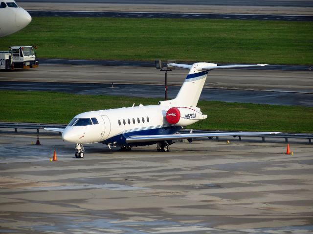 Hawker Beechcraft 4000 (N826GA)