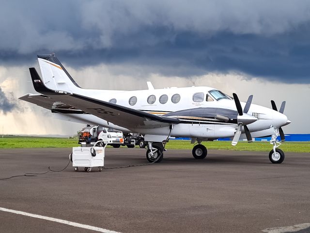Beechcraft King Air 90 (PS-ICP)