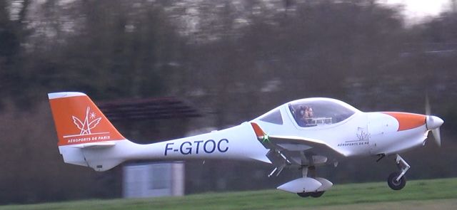 AQUILA A-210 (F-GTOC) - Owner: Paris.Aero