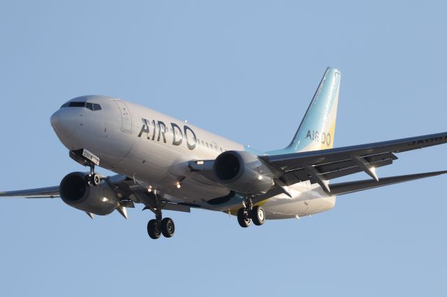 Boeing 737-700 (JA09AN) - 08 December 2016:HND-HKD.