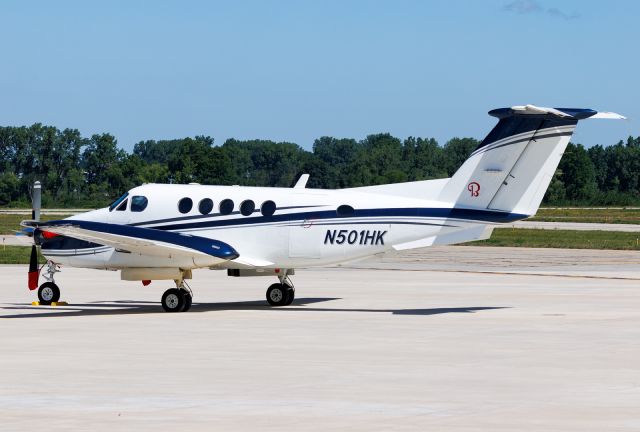 Beechcraft Super King Air 200 (N501HK)