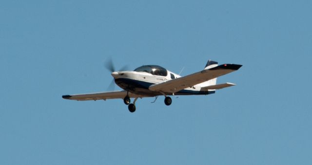 N288SL — - Right base to 09 at Carson City