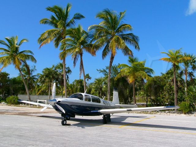 Mooney M-20 (N2157L)