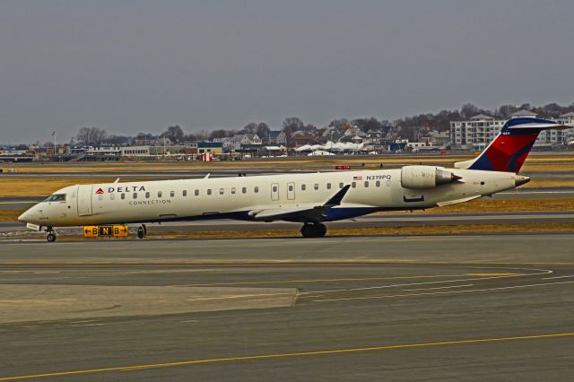 Canadair Regional Jet CRJ-900 (N319PQ)