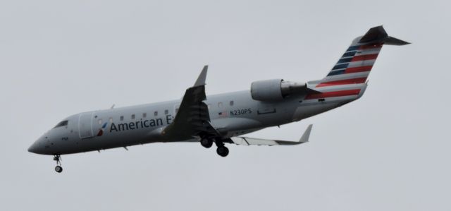 Canadair Regional Jet CRJ-200 (N230PS) - Ready for landing, spring 2019.