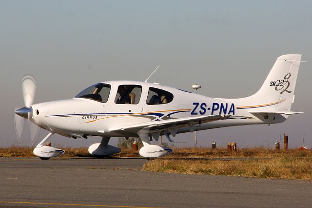 Cirrus SR-22 (ZS-PNA)