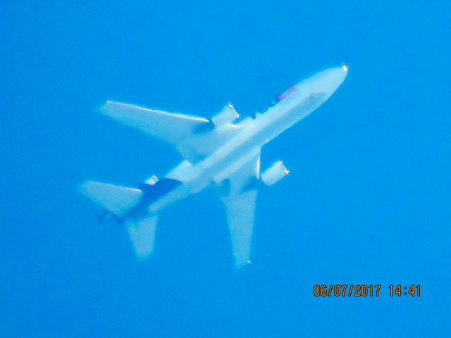 McDonnell Douglas DC-10 (N550FE)