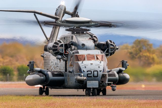 VFW CH-53G — - CH-53E Super Stallion