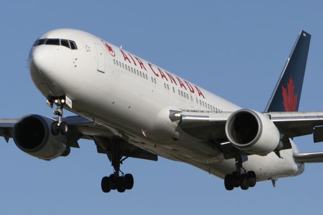 BOEING 767-300 (C-GDUZ) - August 17, 2007 - arrived Toronto