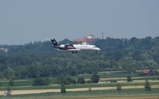 Canadair Regional Jet CRJ-200 (S5-AFF) - Adria Airways CRJ-200LR cn7272