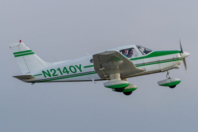 N214OY —