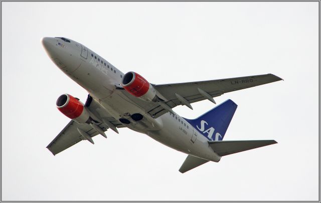 Airbus A320 (LN-RRO)