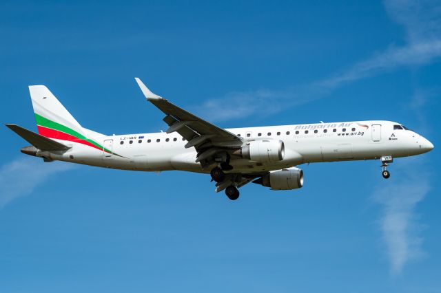 Embraer ERJ-190 (LZ-VAR)