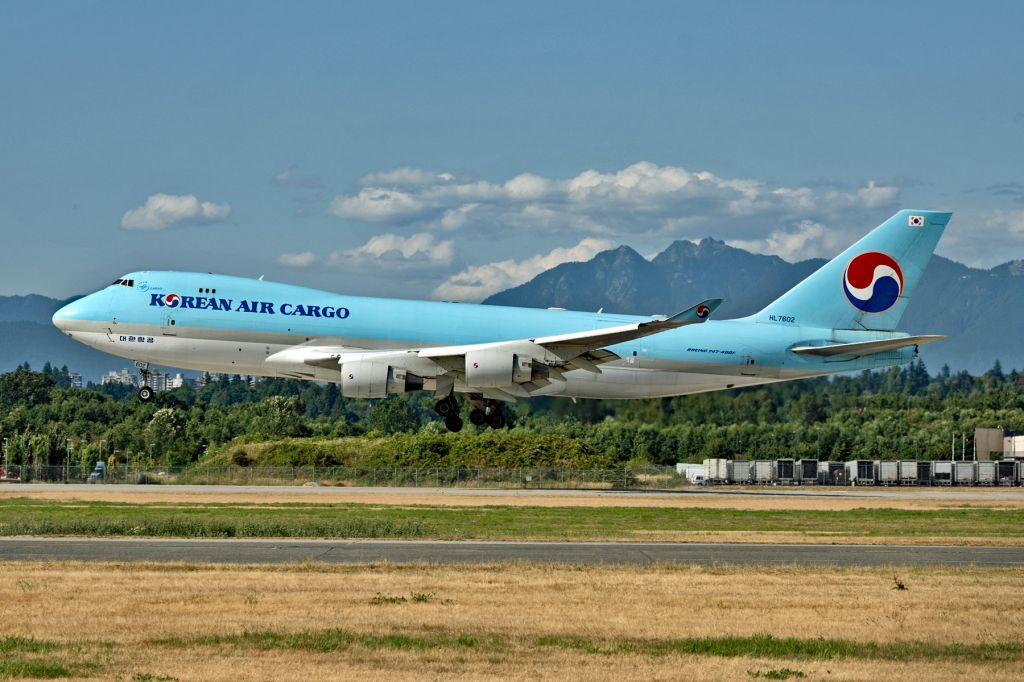 Boeing 747-400 (HL7602)