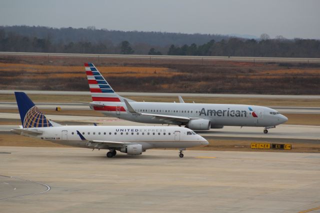 Embraer 170/175 (N652RW)