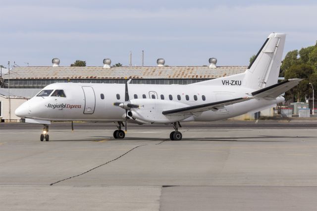 Saab 340 (VH-ZXU) - Regional Express (VH-ZXU) Saab 340B at Wagga Wagga Airport, first revenue service