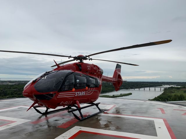 KAWASAKI EC-145 (C-GLLS)