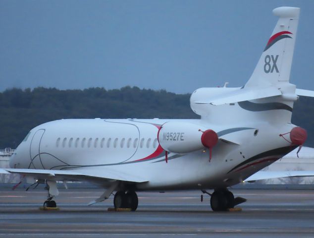 Dassault Falcon 8X (N9527E) - Photo taken on Mar 28, 2023.