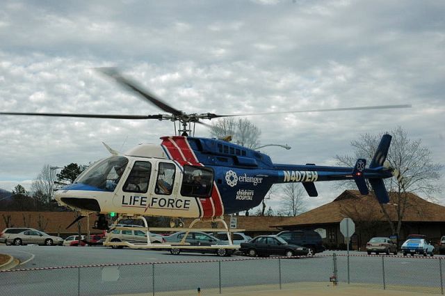 N407EH — - Erlanger Hospital of Chattanooga, TN's Bell 407 helicopter landing at Union General Hospital in Blairsville, GA.