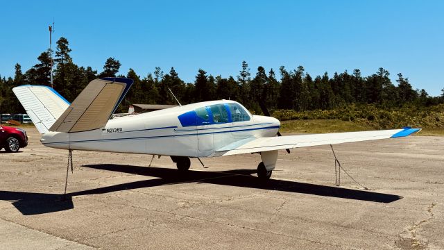 Beechcraft 35 Bonanza (N12386)