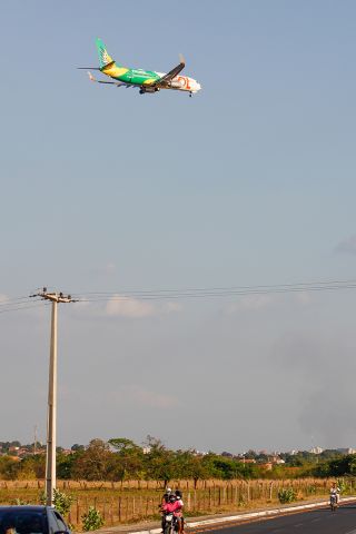 Boeing 737-800 (PR-GUK)