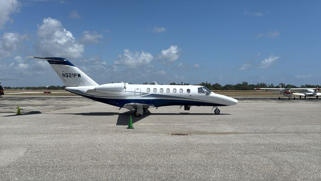 Cessna Citation CJ3 (N921PW)