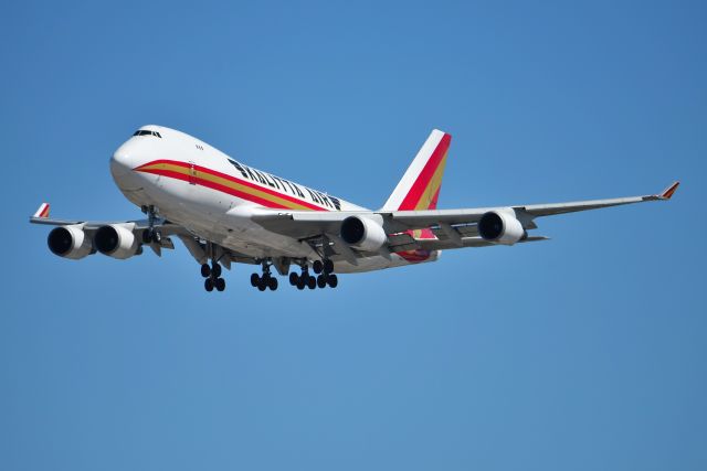 Boeing 747-400 (N403KZ) - 28-C ON 09-04-20