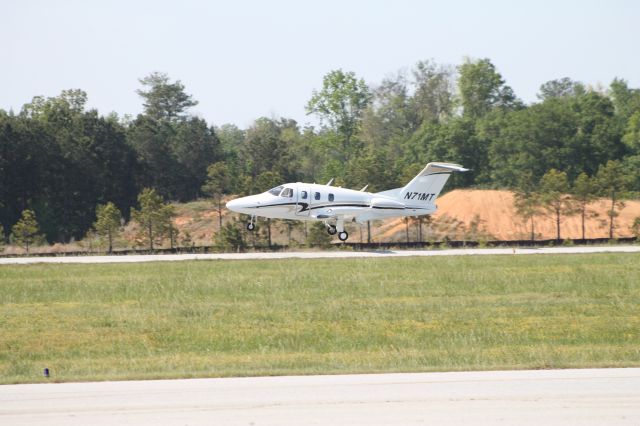 Hawker 800 (N71MT)