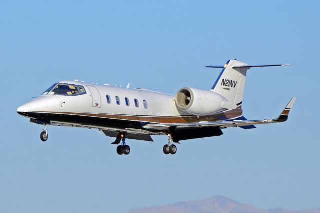 Learjet 60 (N21NV) - N21NV Learjet 60 C/N 268 - Las Vegas - McCarran International (LAS / KLAS)br /USA - Nevada, November 3 , 2013br /Photo: Tomás Del Coro