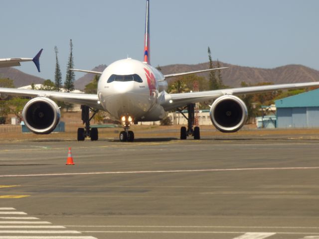 Airbus A330-900 (F-ONEO)