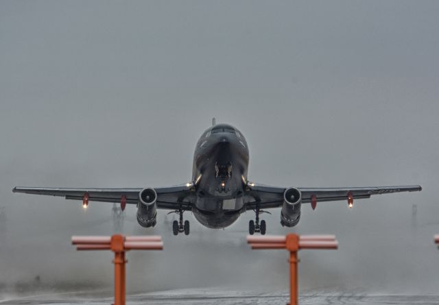 Boeing 737-200 (C-GTVO) - C-GTVO operating as "MBK796" taking off from CYHU. 12-04-2019