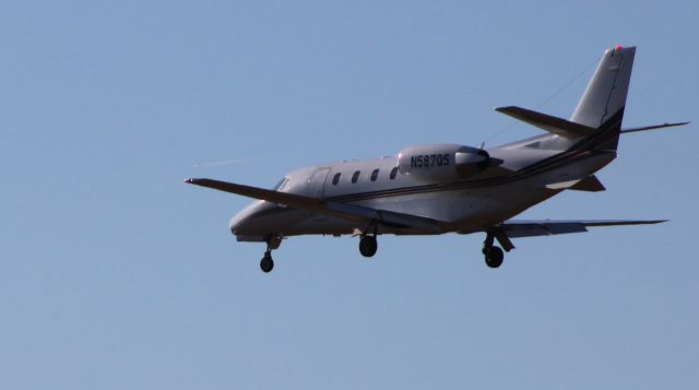 Cessna Citation Excel/XLS (N587QS) - On short final is this 2008 Cessna Citation 560XLS in the Winter of 2022.