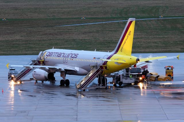 Airbus A320 (D-AGWF)