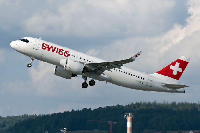 Airbus A320neo (HB-JDE)