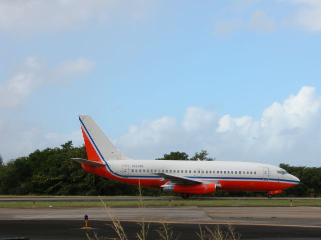 Boeing 737-200 (N250TR)