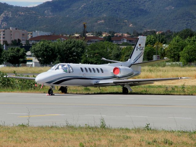 Cessna Chancellor (D-ICAC) - 12 mai 2016 - Cannes