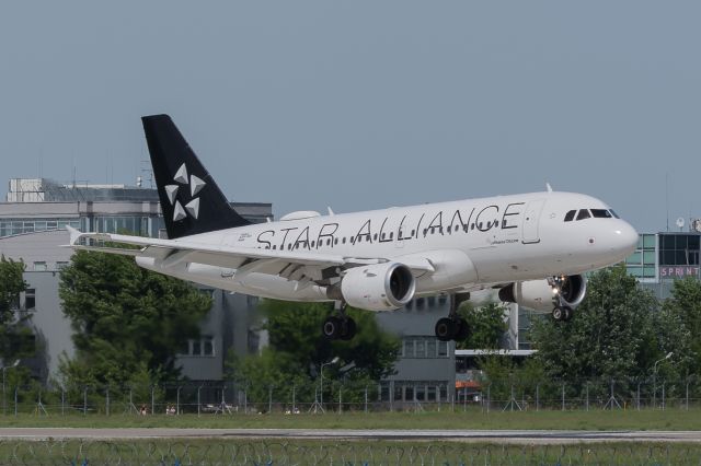 Airbus A319 (D-AILS) - EPWA SPOTTING