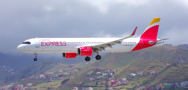 Airbus A321neo (EC-NGP)