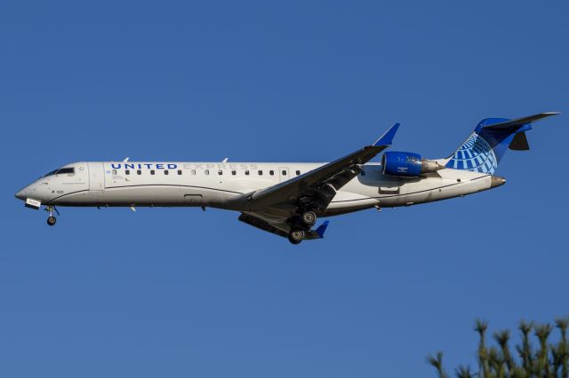 Canadair Regional Jet CRJ-700 (N522GJ)
