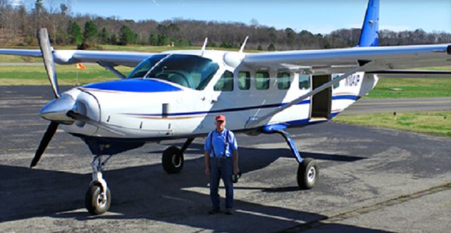 Cessna Caravan (N104JP) - Skydive Alabama at Folsom Field, Cullman, AL