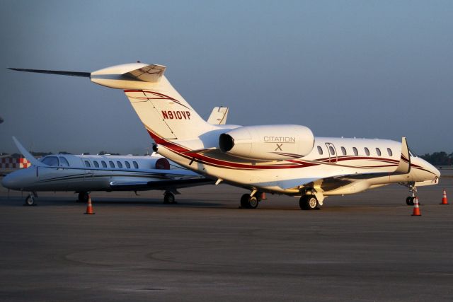 Cessna Citation X (N910VP) - Seen here on 17-Mar-15 visiting on a round-trip from KAAO.