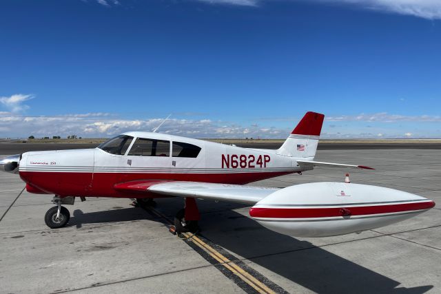 Piper PA-24 Comanche (N6824P)