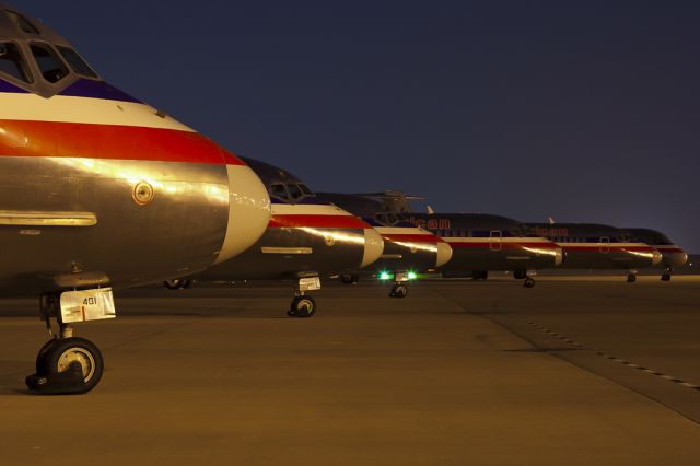 McDonnell Douglas MD-82 (N70401) - Aug. 27, 2011.