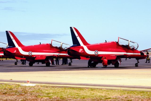 XX260 — - UK - AIR FORCE - BRITISH AEROSPACE HAWK T1A - REG - XX260 XX266 (CN 096/312096 102/312102) - EDINBURGH AIR FORCE BASE ADELAIDE SA. AUSTRALIA - YPED