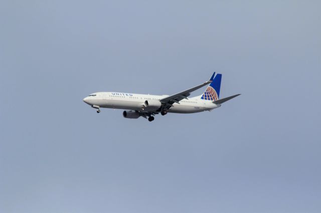 Boeing 737-900 (N66808) - Inbound from TPA -- UAL2129