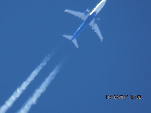 Boeing 737-900 (N265AK)