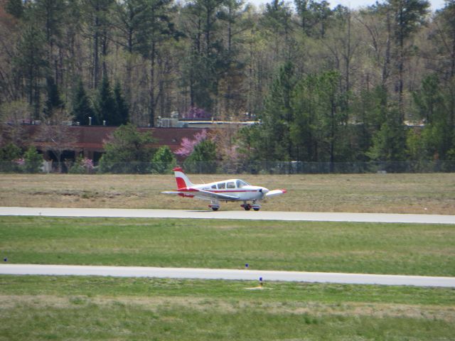 Piper Cherokee (N2674T)