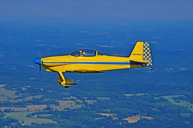 Vans RV-4 (N614RG) - Just another beautiful day of flying in Northeast Alabama