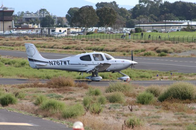 Cirrus SR-22 (N767WT)