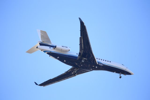 Dassault Falcon 7X (N57SN)